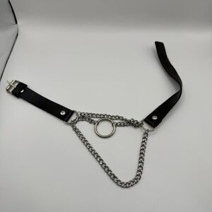 black and silver metal chain choker